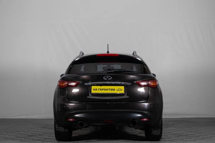 Infiniti FX50 5 из 5