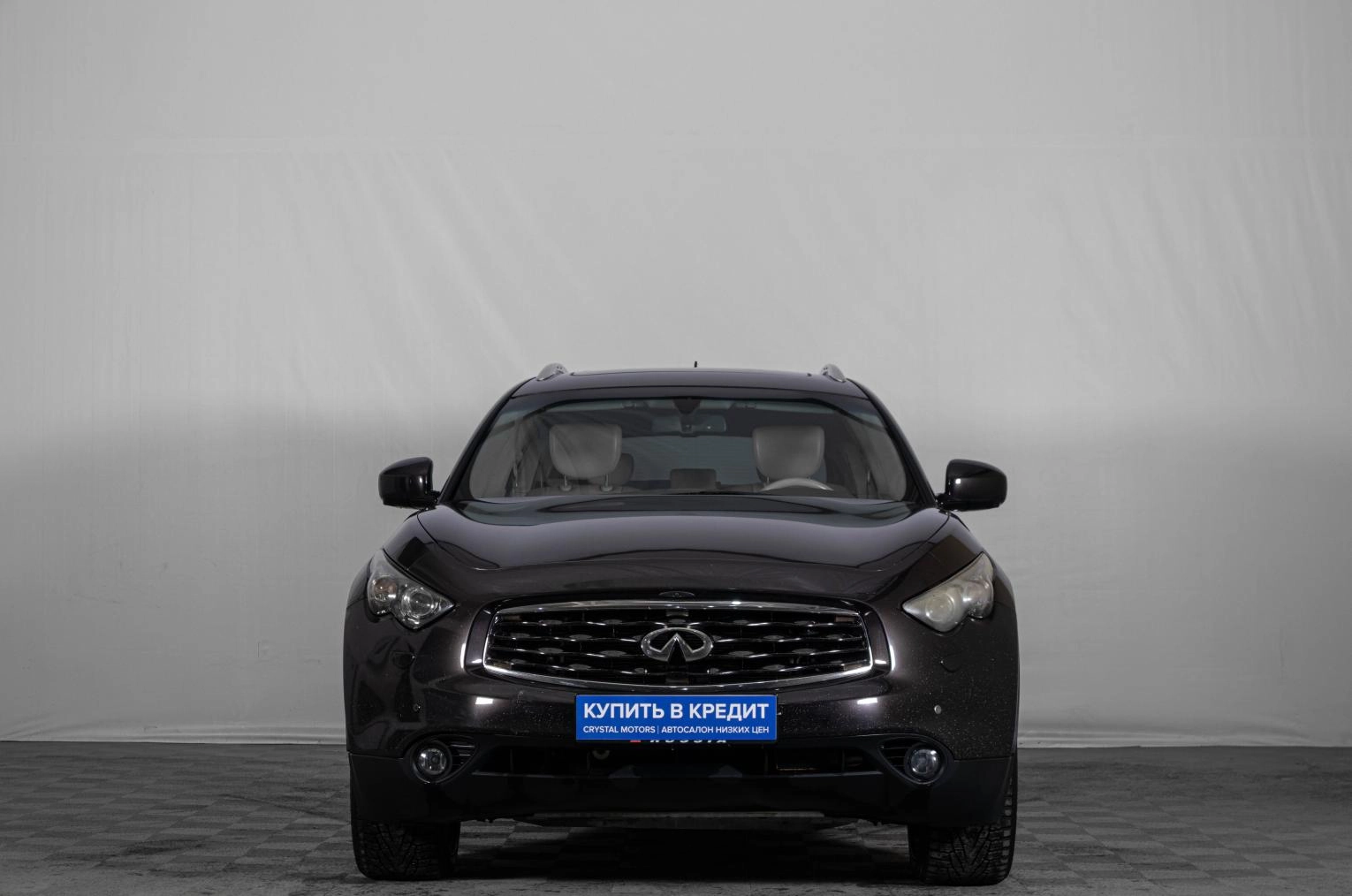 Infiniti FX50 2 из 22
