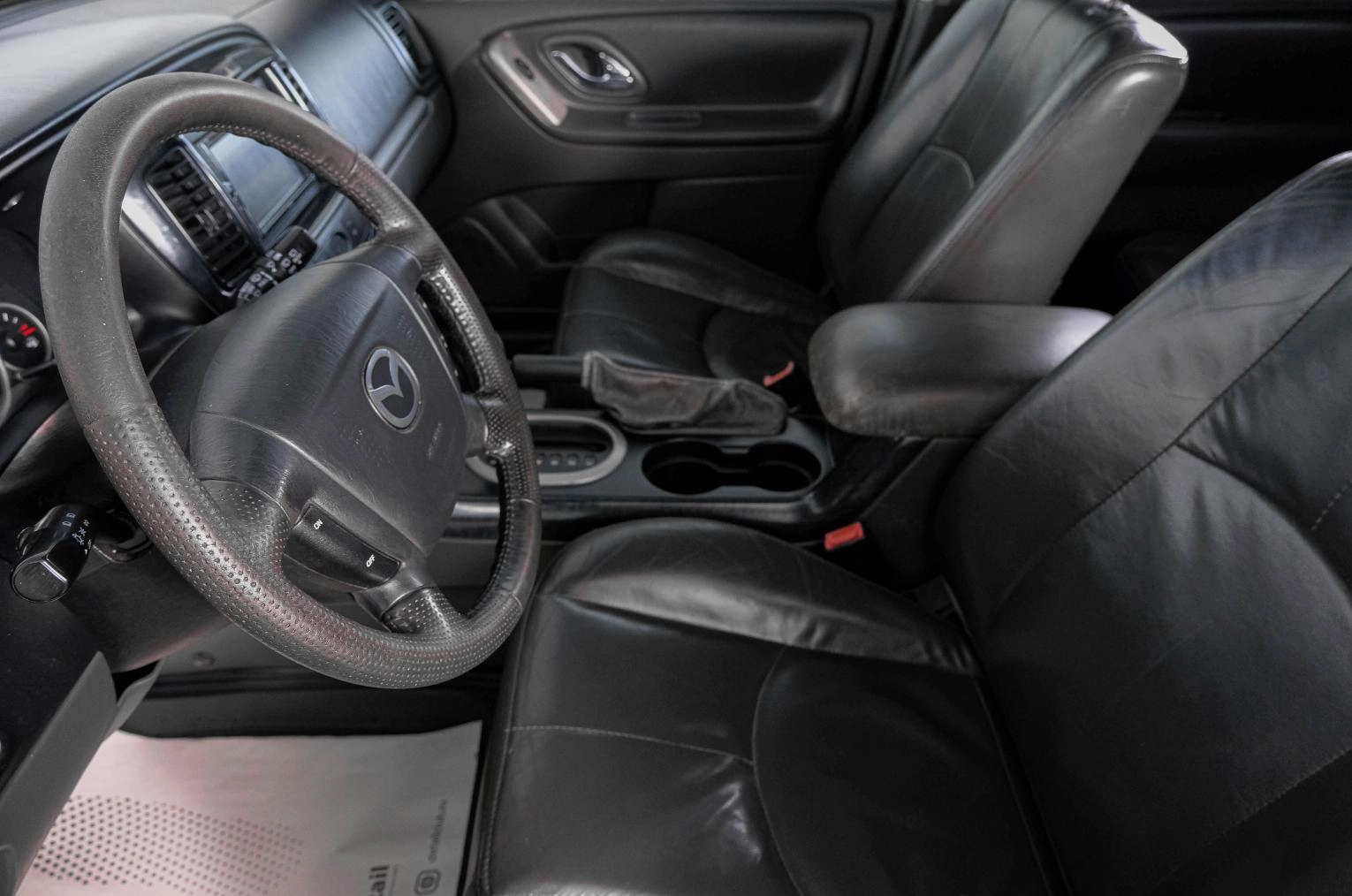 Mazda Tribute 8 из 22