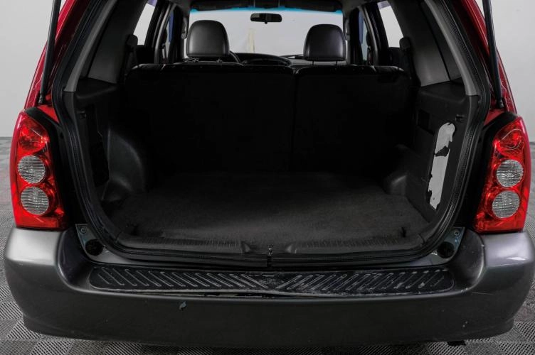 Mazda Tribute 7 из 22