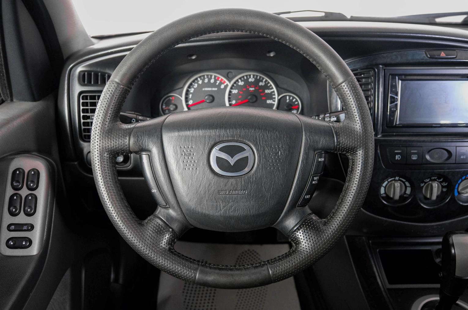 Mazda Tribute 15 из 22