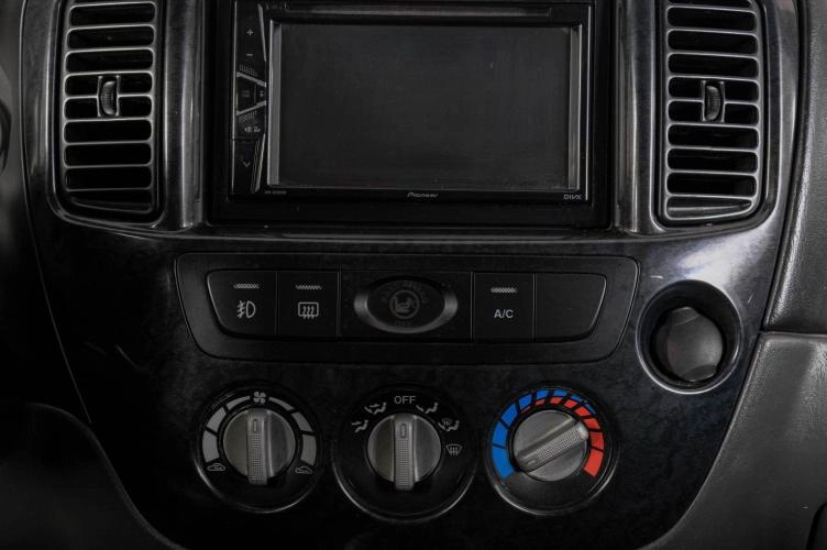 Mazda Tribute 18 из 22