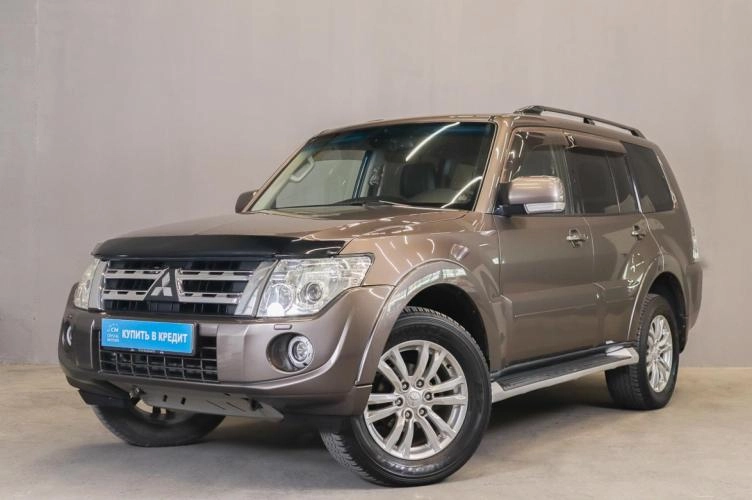 Mitsubishi Pajero 3 из 5