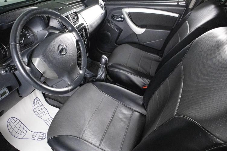 Nissan Terrano 8 из 17