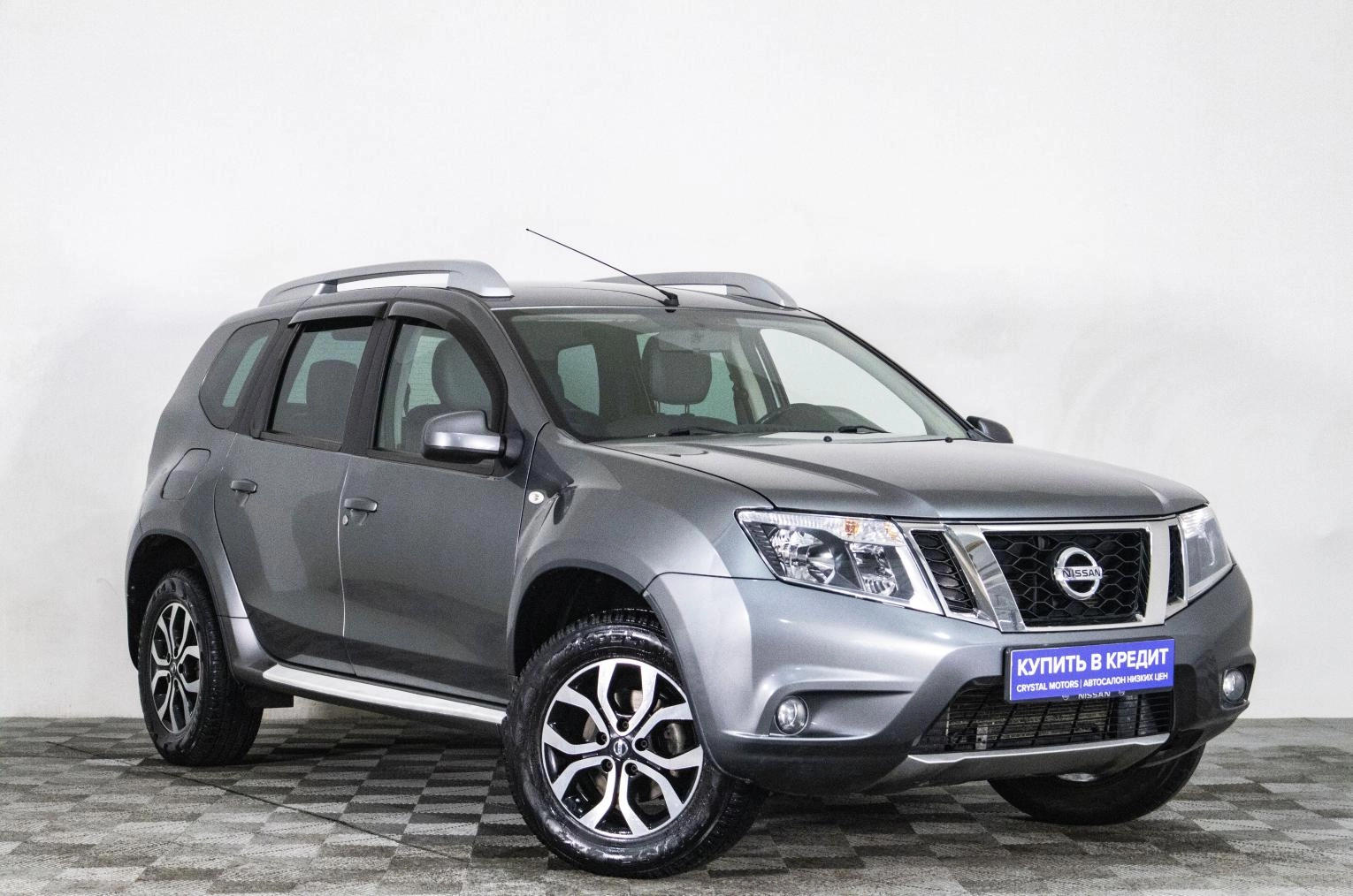 Nissan Terrano 1 из 17