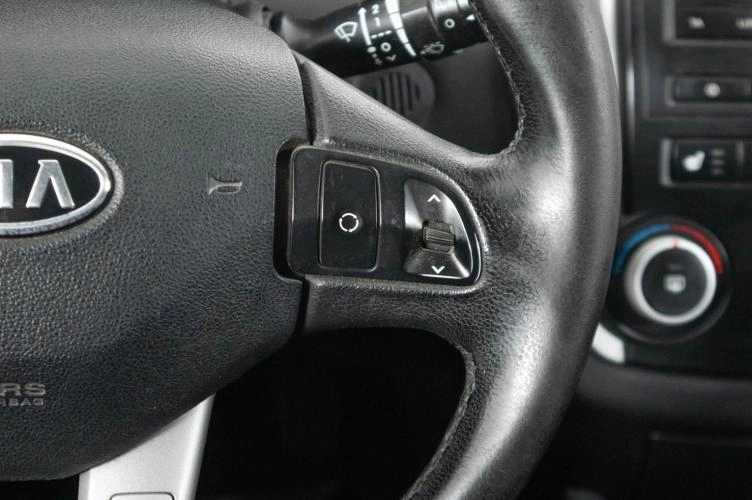 KIA cee'd 20 из 21