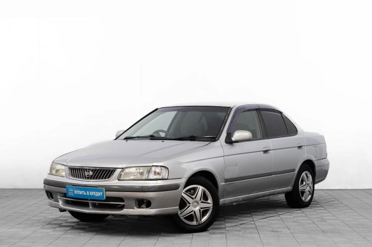 Nissan Sunny 3 из 5