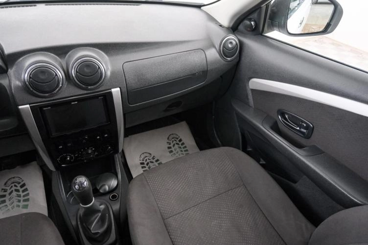 Nissan Almera 11 из 19