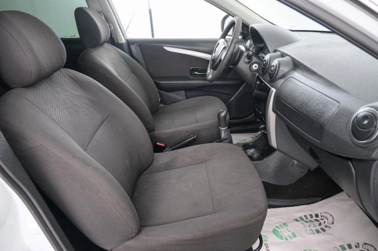 Nissan Almera 13 из 19