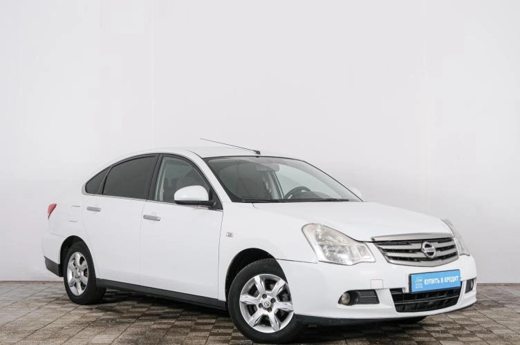 Nissan Almera 1 из 5