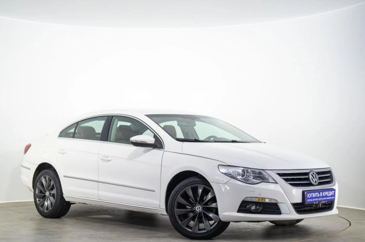 Volkswagen Passat CC 1 из 5