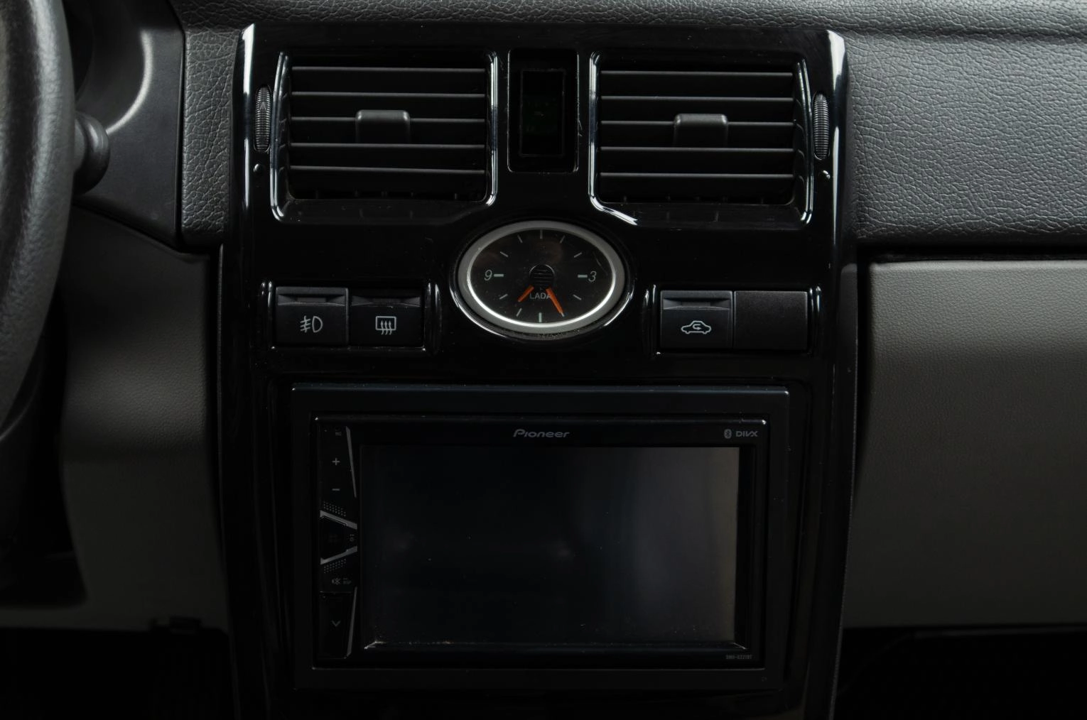 ВАЗ (LADA) Priora 10 из 15