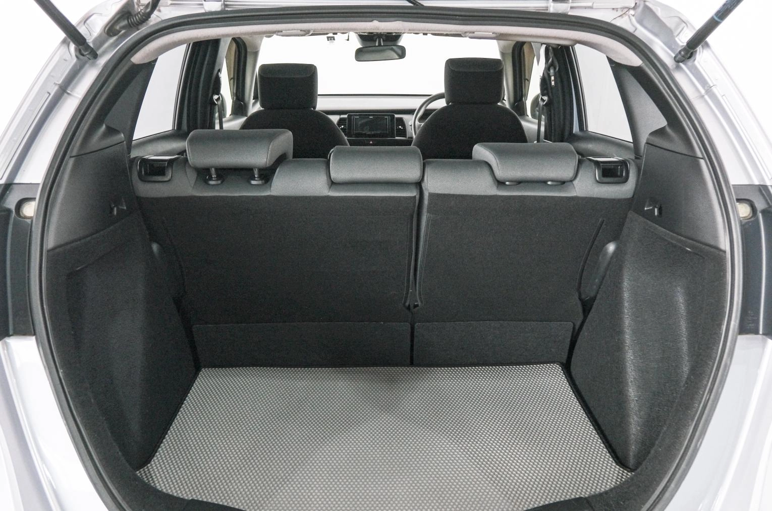 Honda Fit 21 из 21