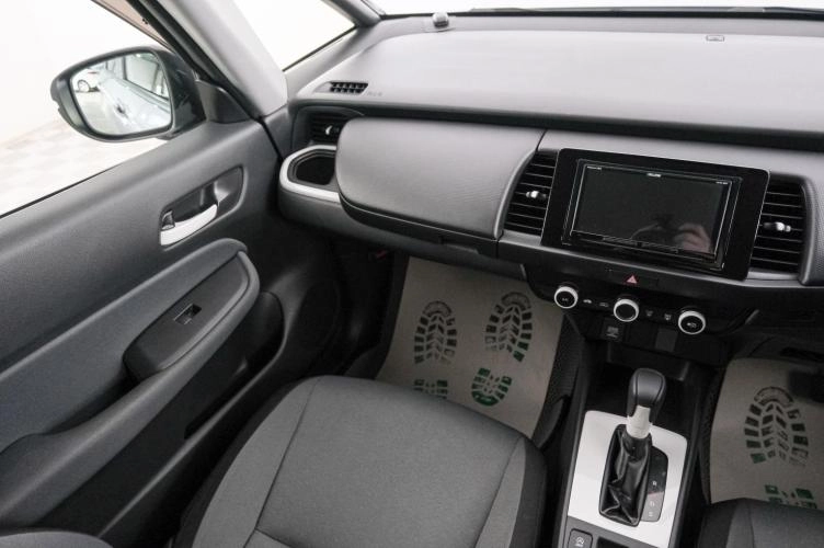 Honda Fit 11 из 21