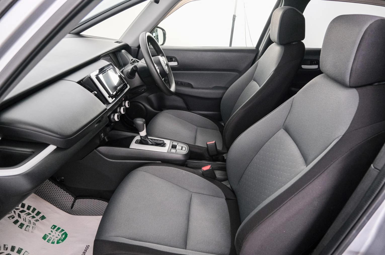 Honda Fit 13 из 21