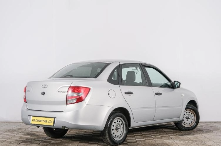 ВАЗ (LADA) Granta 6 из 6