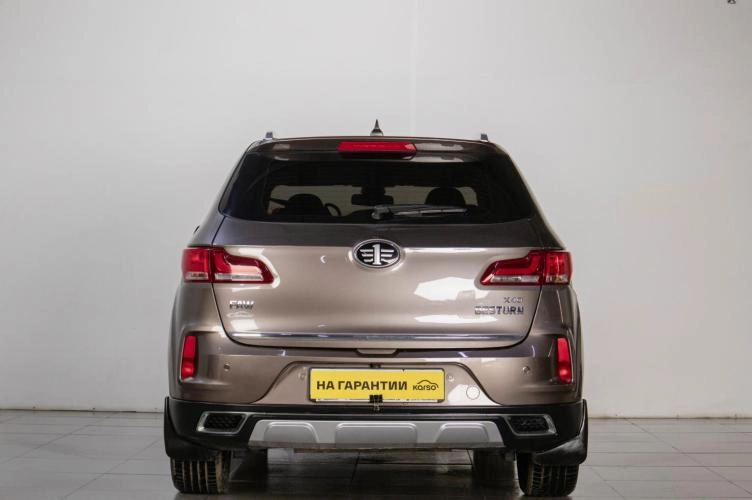 FAW Besturn X40 5 из 5