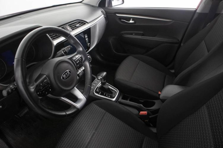 KIA Rio 8 из 23
