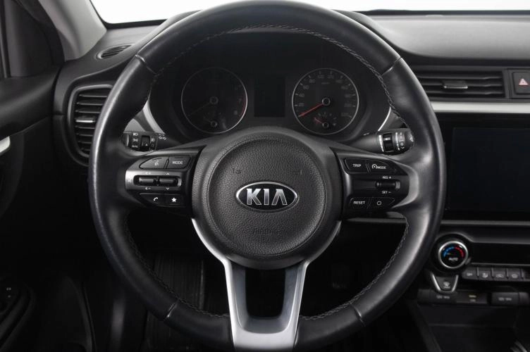 KIA Rio 15 из 23