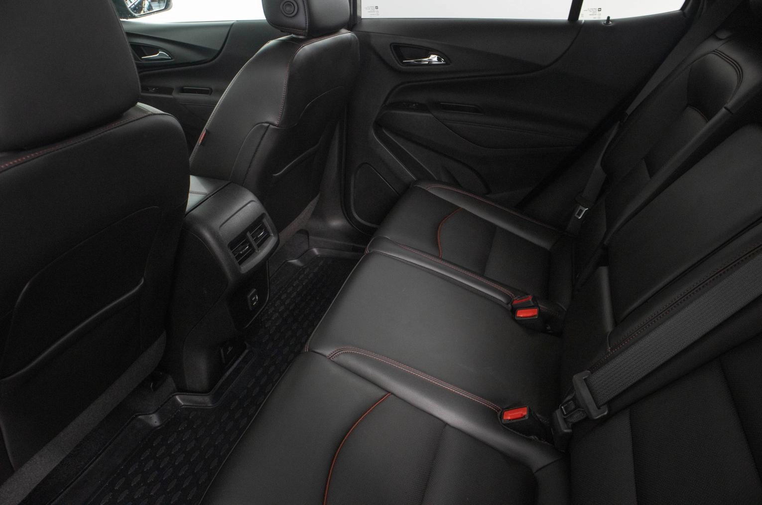 Chevrolet Equinox 11 из 26