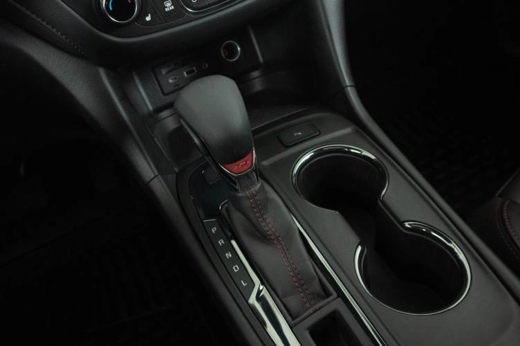 Chevrolet Equinox 23 из 26