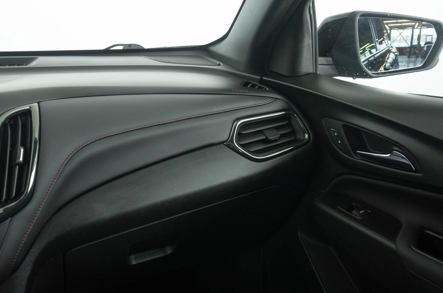 Chevrolet Equinox 16 из 26