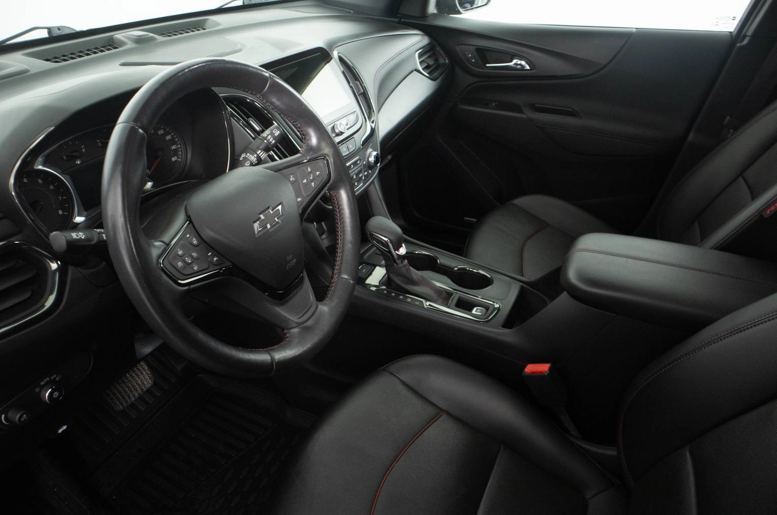 Chevrolet Equinox 9 из 26