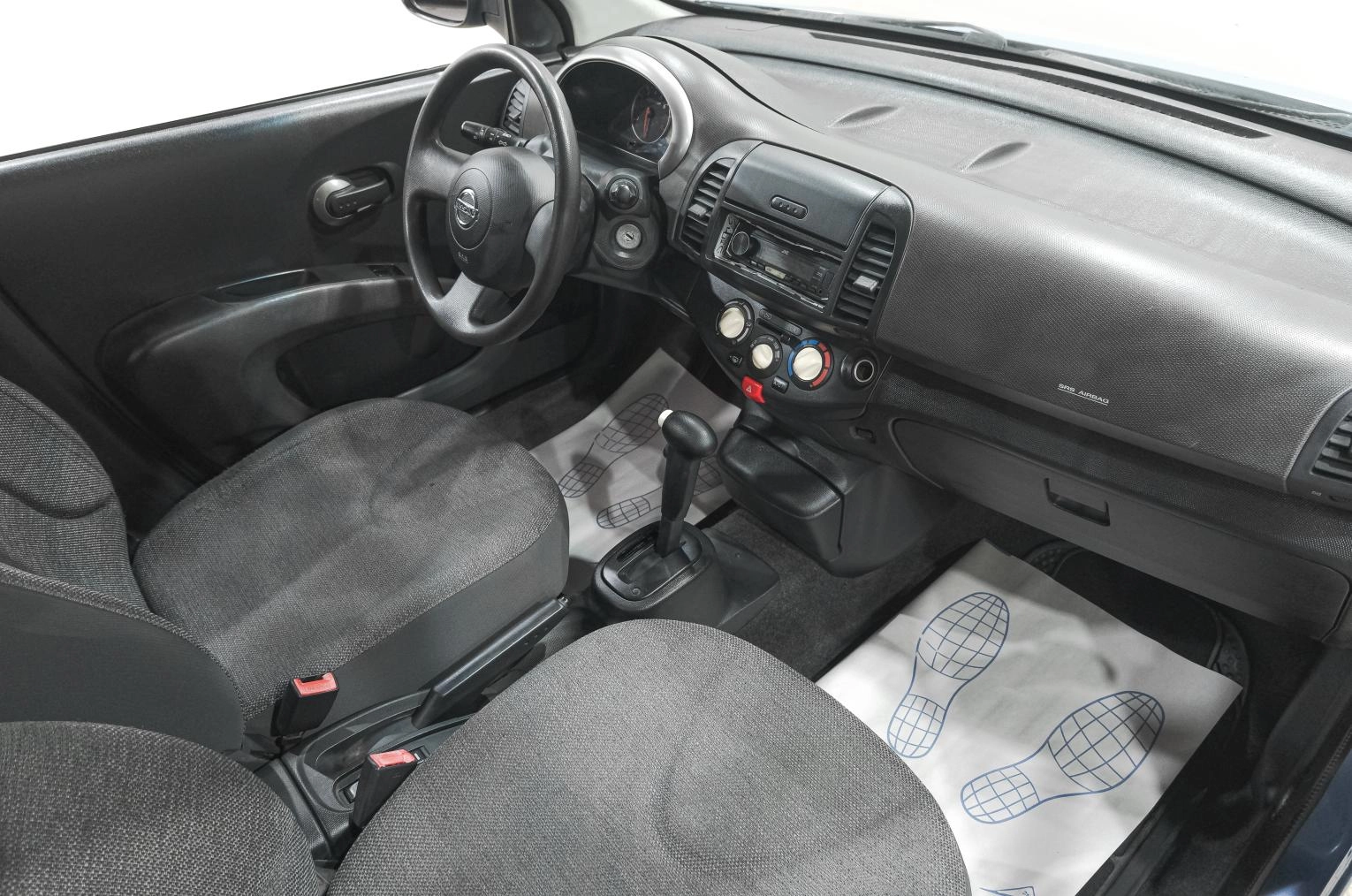 Nissan Micra 8 из 21