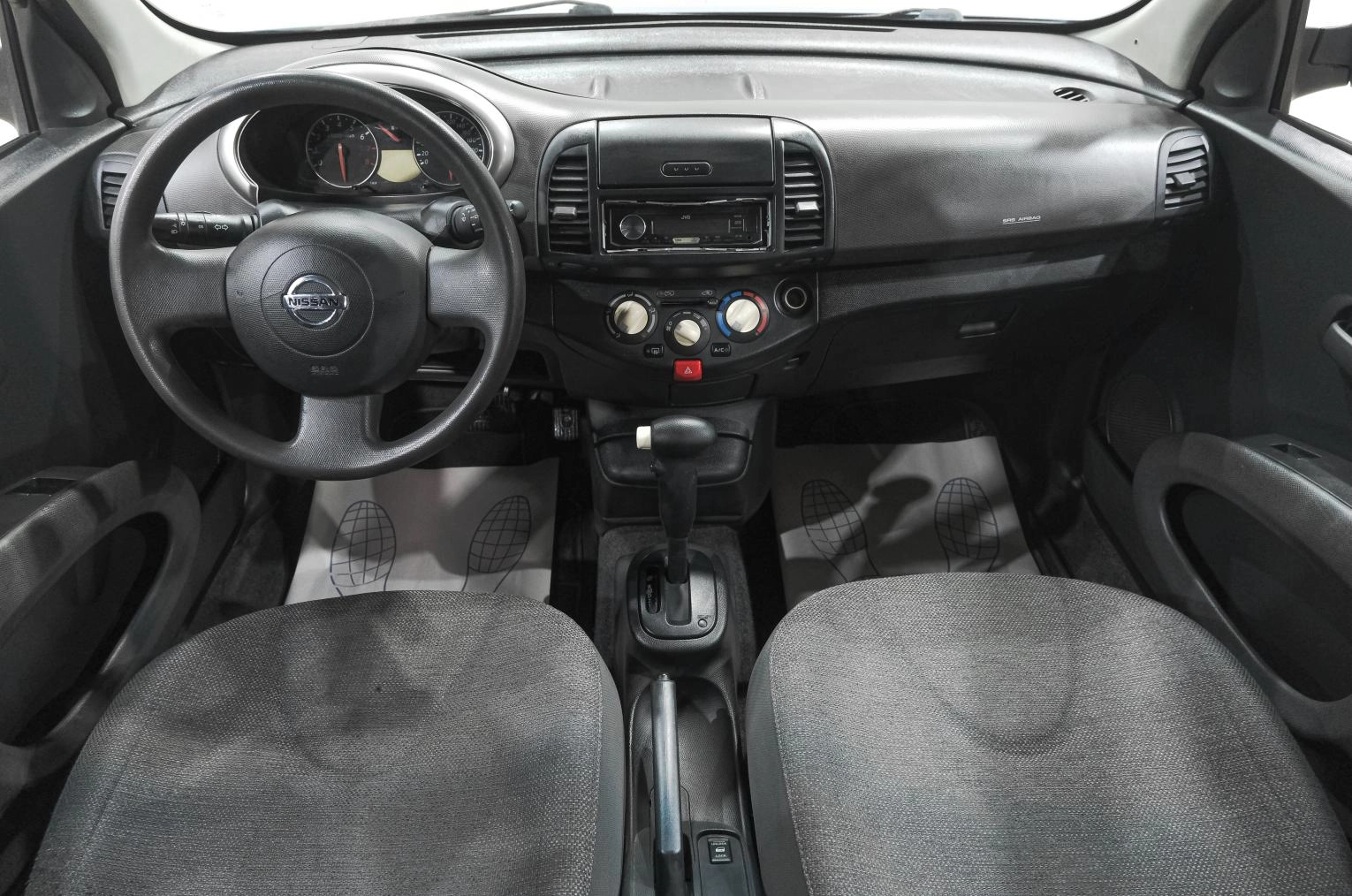 Nissan Micra 11 из 21