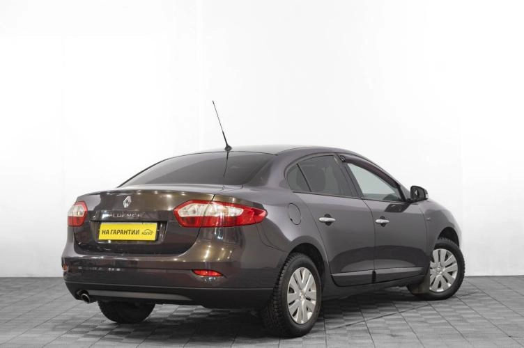 Renault Fluence 4 из 5