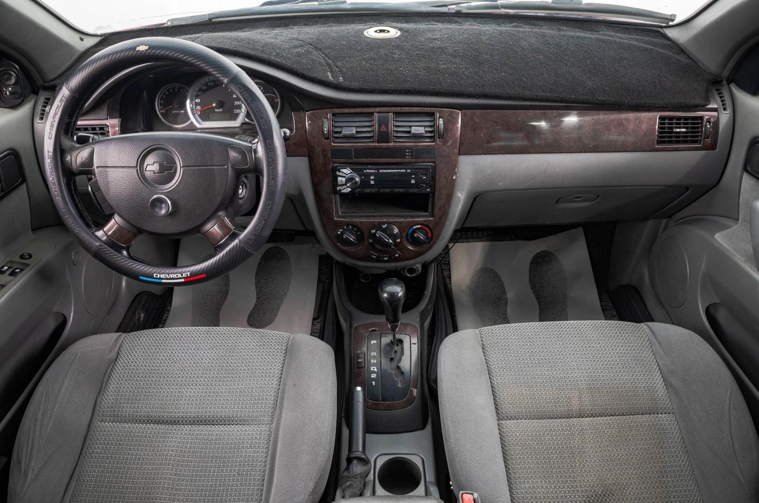 Chevrolet Lacetti 10 из 25