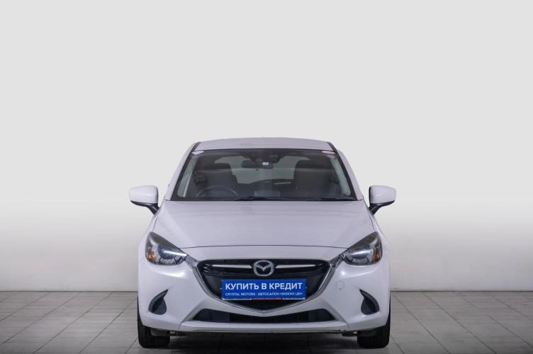 Mazda Demio 3 из 6