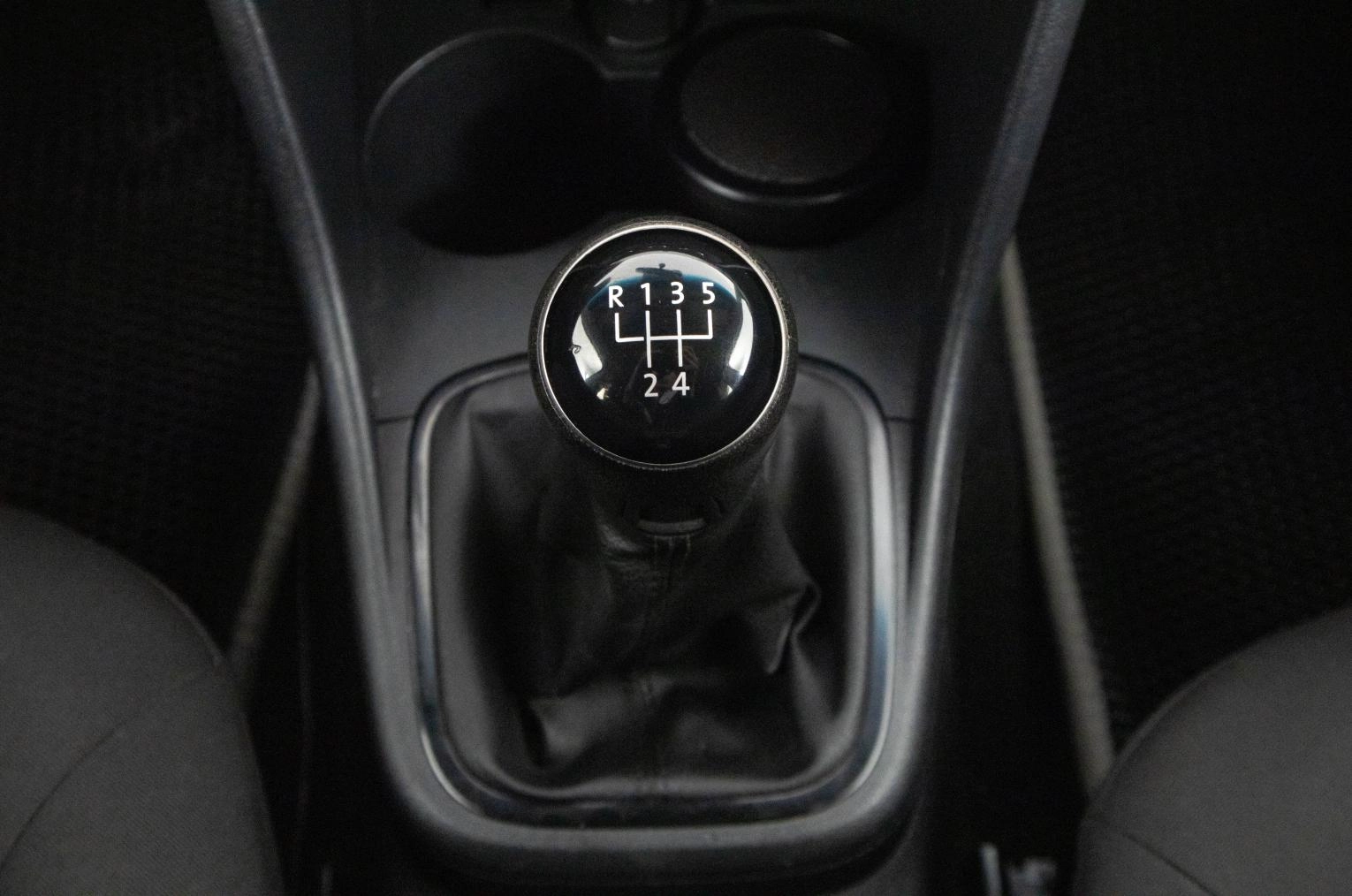 Volkswagen Polo 17 из 22
