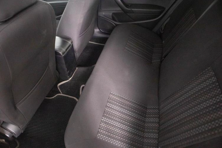 Volkswagen Polo 9 из 22