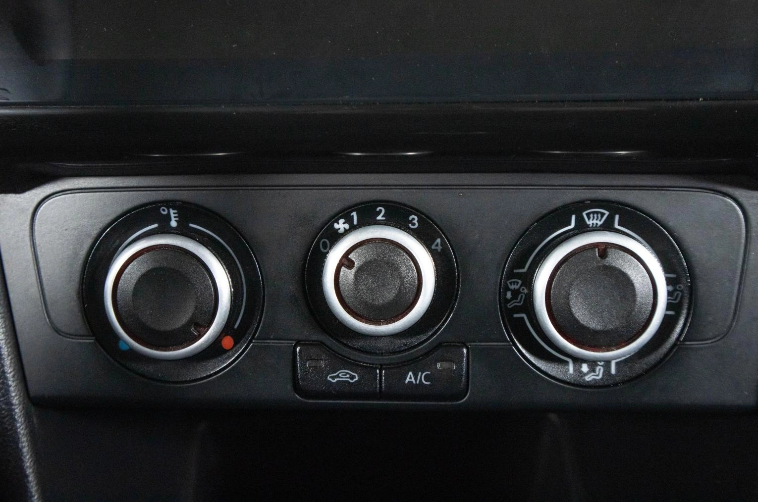 Volkswagen Polo 16 из 22