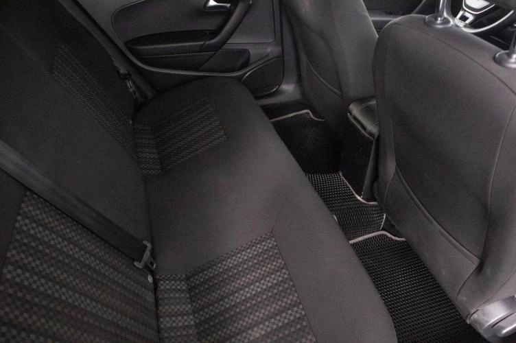Volkswagen Polo 10 из 22