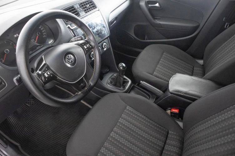 Volkswagen Polo 8 из 22