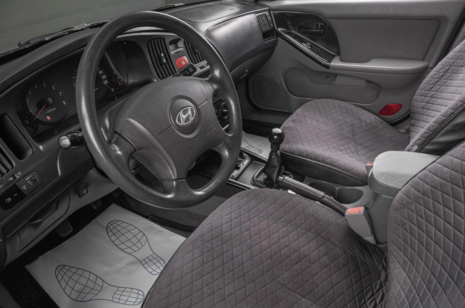 Hyundai Elantra 7 из 17