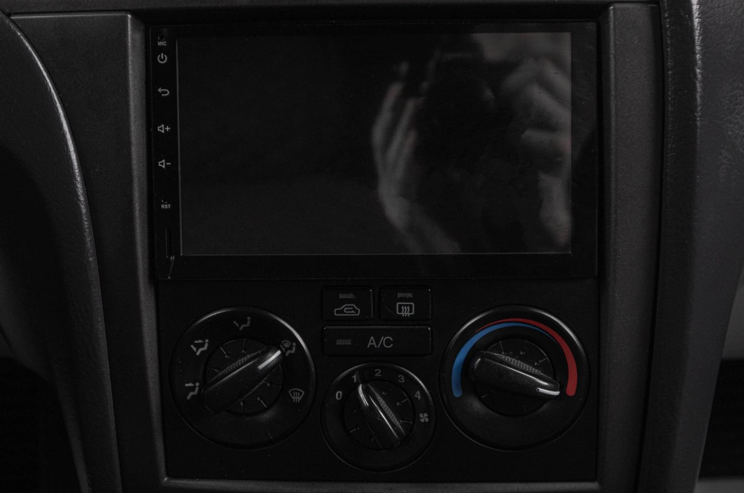 Hyundai Elantra 15 из 17