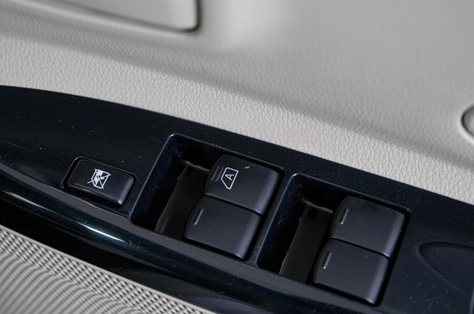 Nissan Dayz Roox 20 из 20