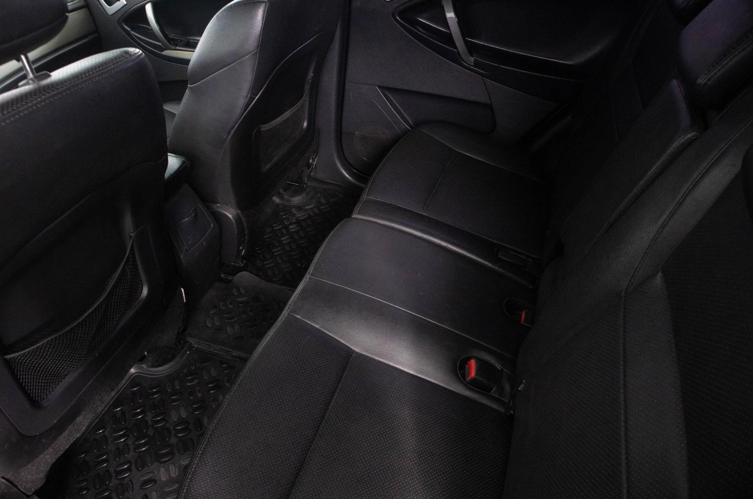 Geely Emgrand X7 10 из 22