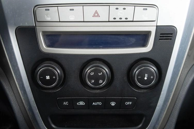 Geely Emgrand X7 17 из 22