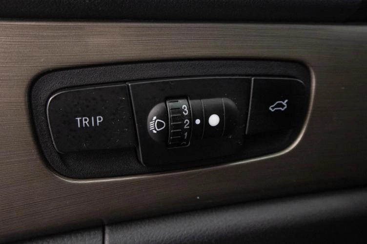 Geely Emgrand X7 22 из 22