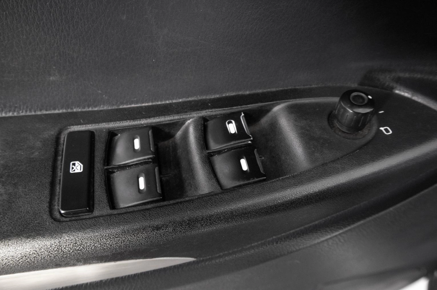 Geely Emgrand X7 21 из 22