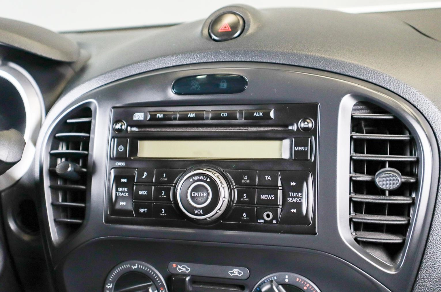 Nissan Juke 12 из 18