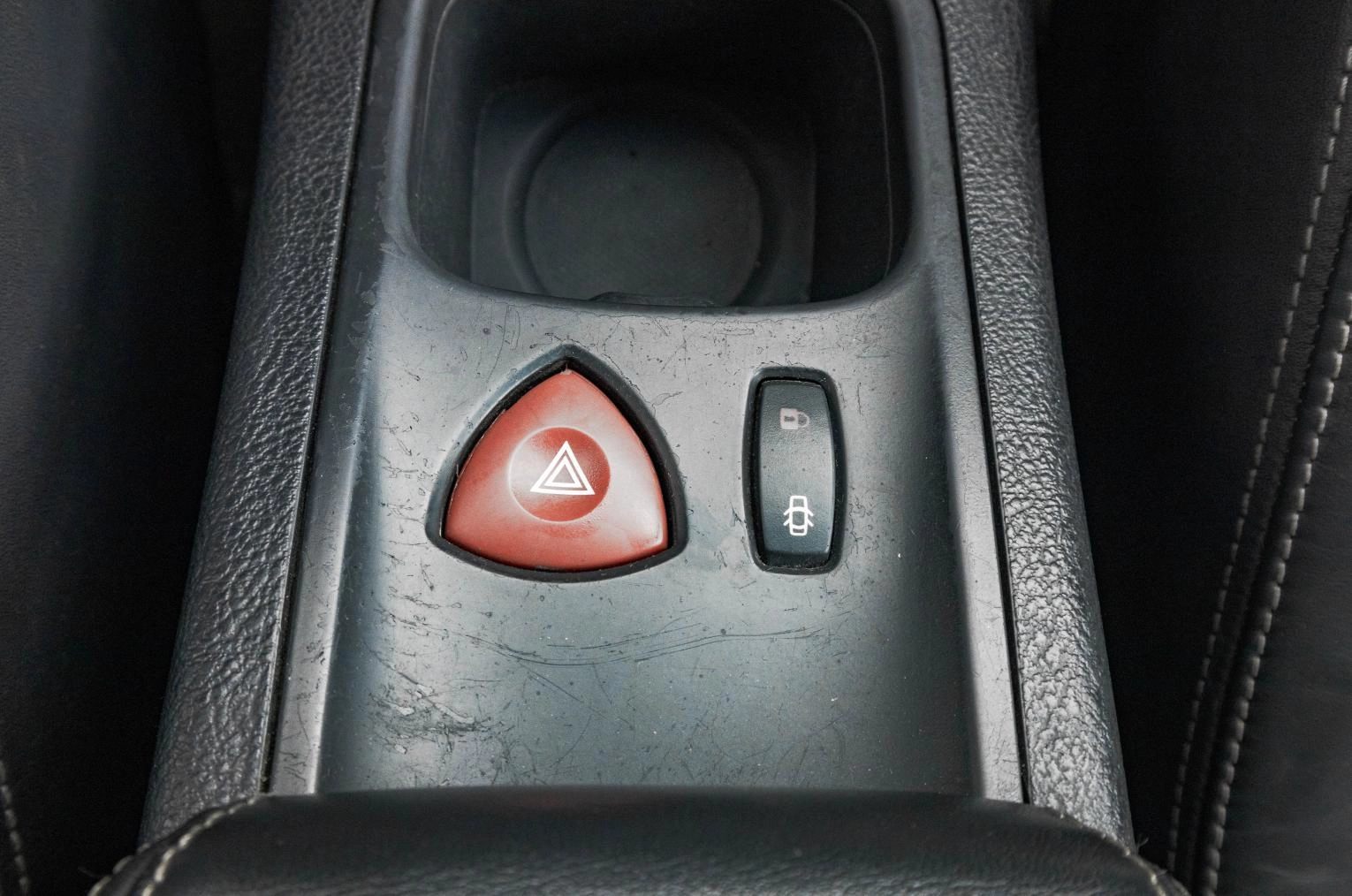 Renault Laguna 21 из 28