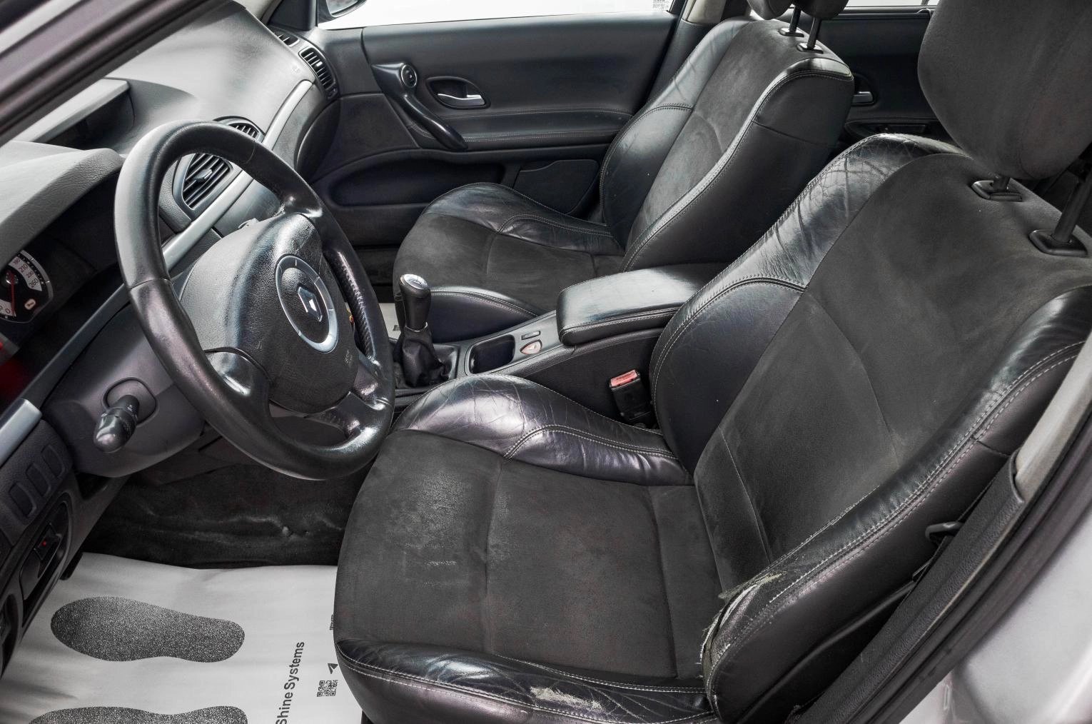 Renault Laguna 11 из 28