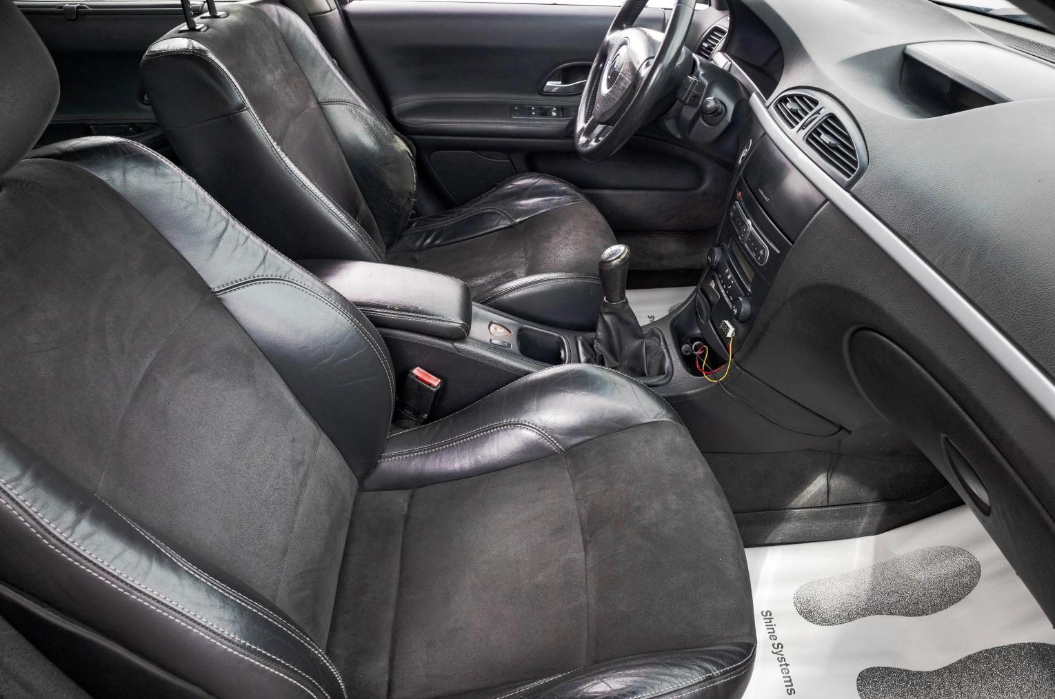 Renault Laguna 24 из 28