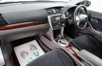 Toyota Premio 12 из 21