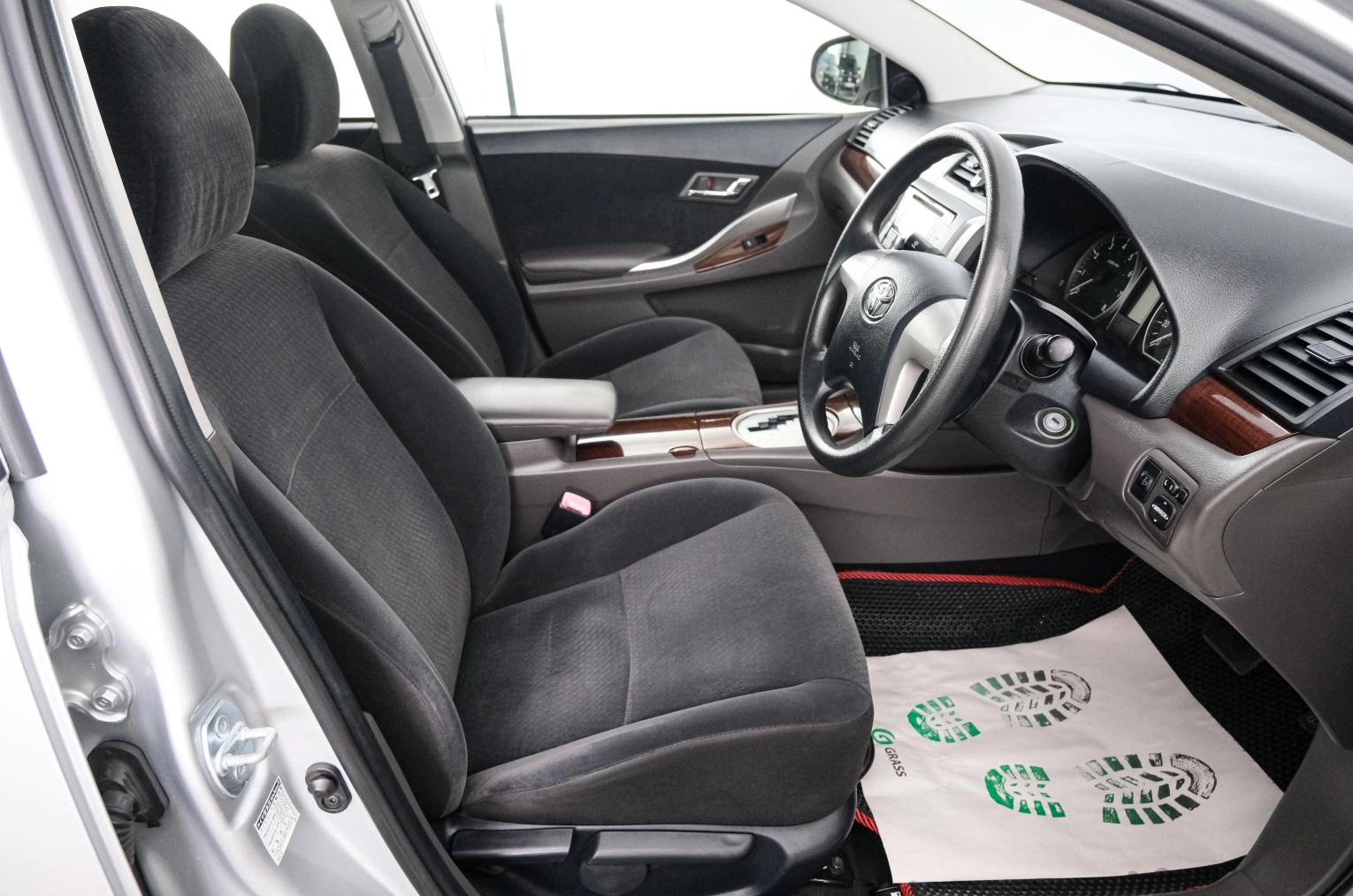 Toyota Premio 7 из 21